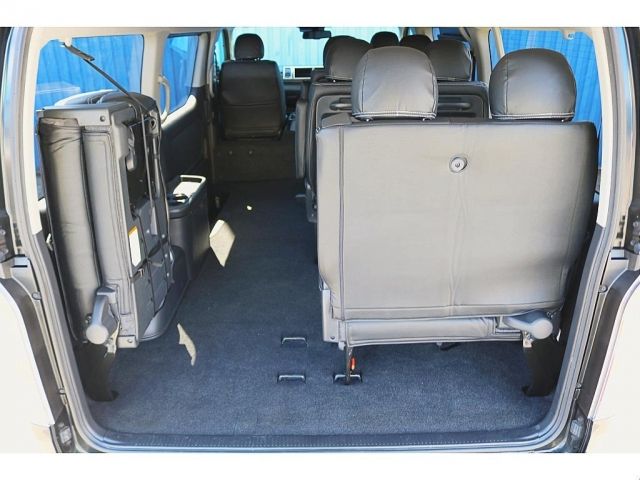 TOYOTA HIACE wagon 2021