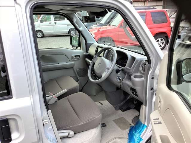 MITSUBISHI MINICAB van 2024