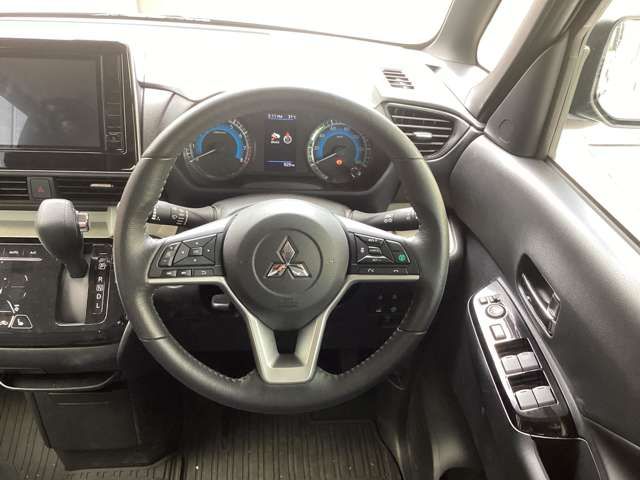 MITSUBISHI DELICA MINI 2025