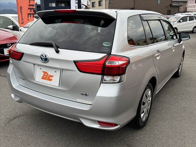 TOYOTA COROLLA FIELDER HYBRID 2015