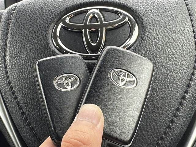 TOYOTA COROLLA FIELDER HYBRID 2015