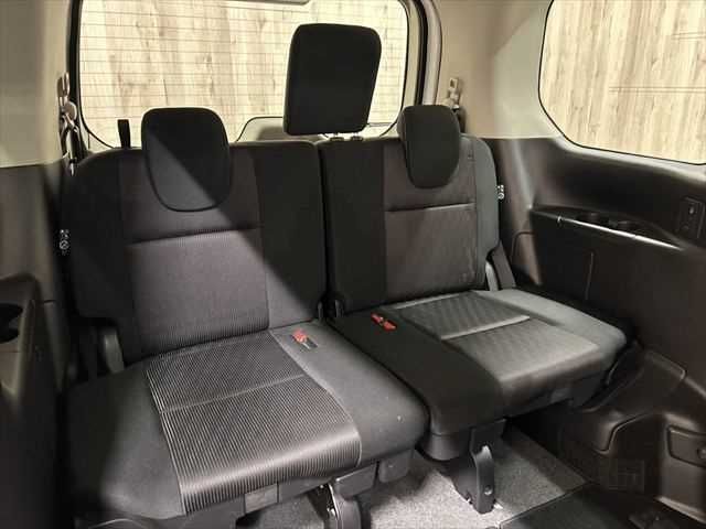 NISSAN SERENA  WG 2018