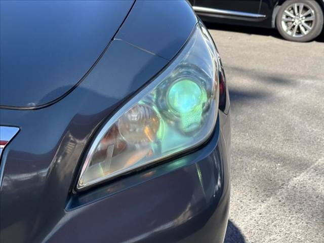 NISSAN FUGA HYBRID 2010