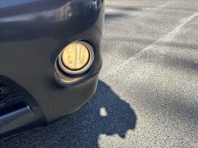 NISSAN FUGA HYBRID 2010