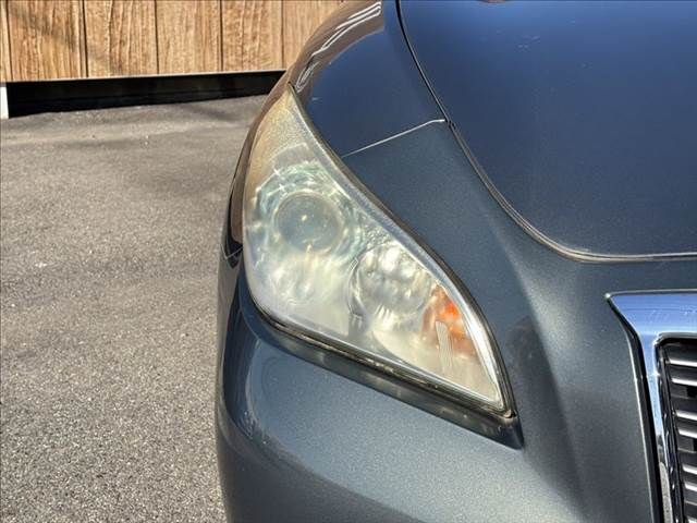 NISSAN FUGA HYBRID 2010