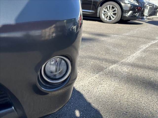 NISSAN FUGA HYBRID 2010