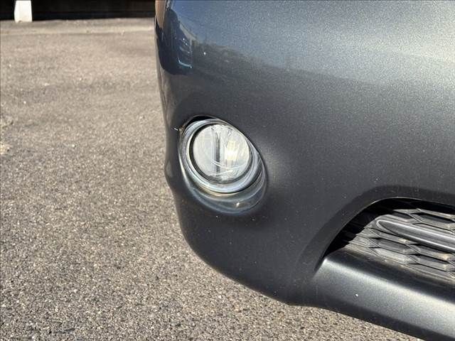 NISSAN FUGA HYBRID 2010