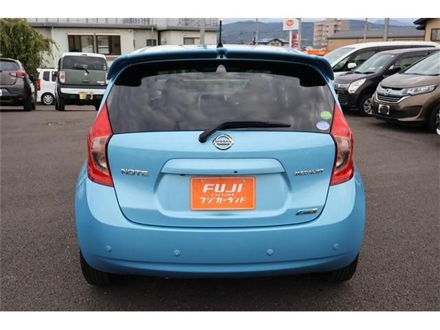 NISSAN NOTE 2015