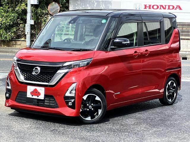 NISSAN ROOX 2020