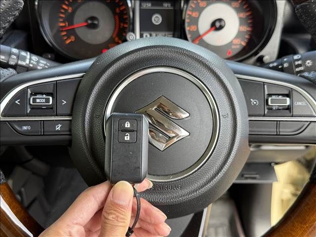 SUZUKI JIMNY SIERRA 2020