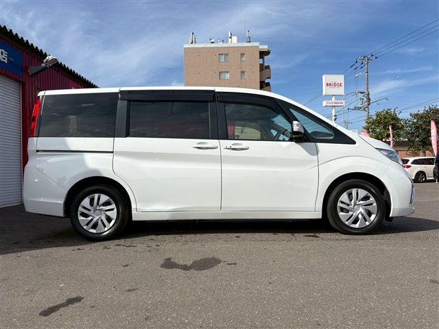 HONDA STEPWAGON 4WD 2019
