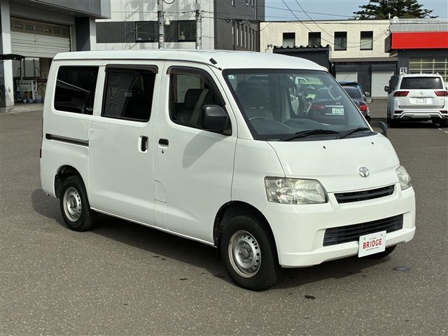 TOYOTA TOWNACE van 4WD 2016