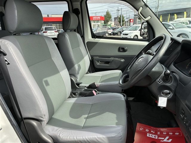 TOYOTA TOWNACE van 4WD 2016