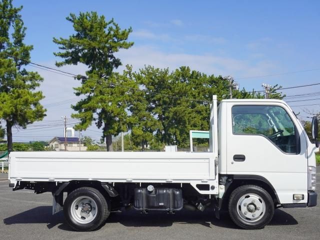 ISUZU ELF 2018