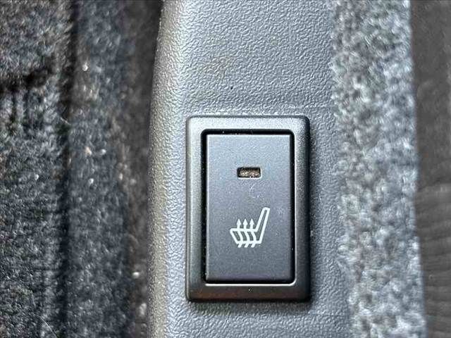 MITSUBISHI DELICA D:2 CUSTOM 2WD 2019