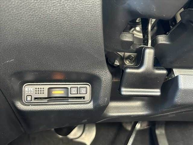 HONDA FIT HYBRID 2017