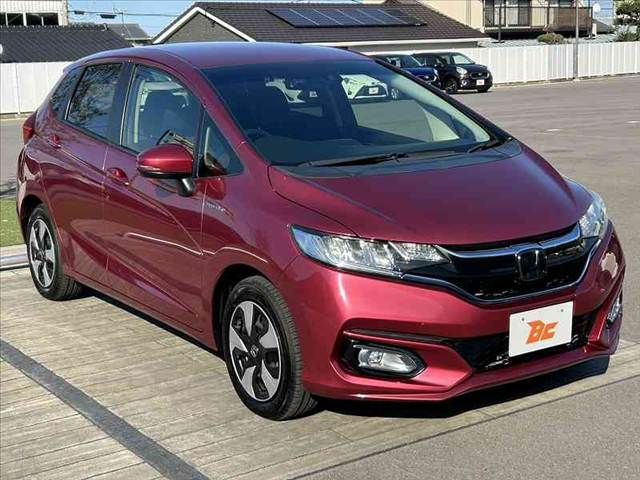 HONDA FIT HYBRID 2017
