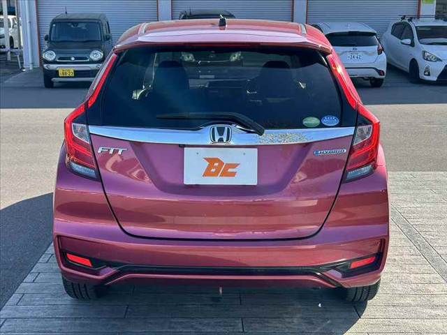 HONDA FIT HYBRID 2017