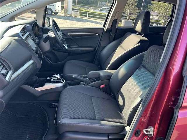 HONDA FIT HYBRID 2017