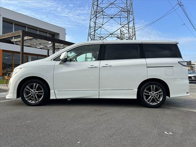 NISSAN ELGRAND 2011