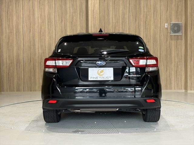 SUBARU IMPREZA SPORT 2016