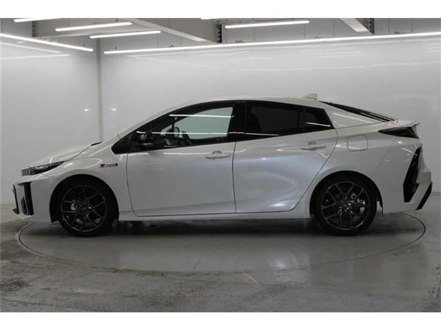 TOYOTA PRIUS PHV 2018