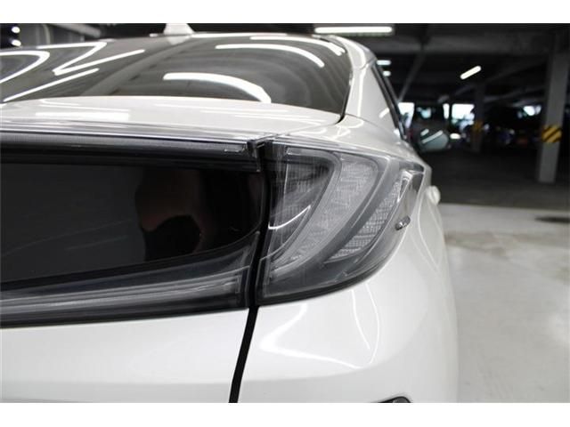 TOYOTA PRIUS PHV 2018