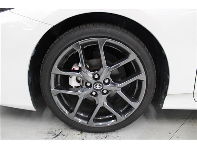 TOYOTA PRIUS PHV 2018