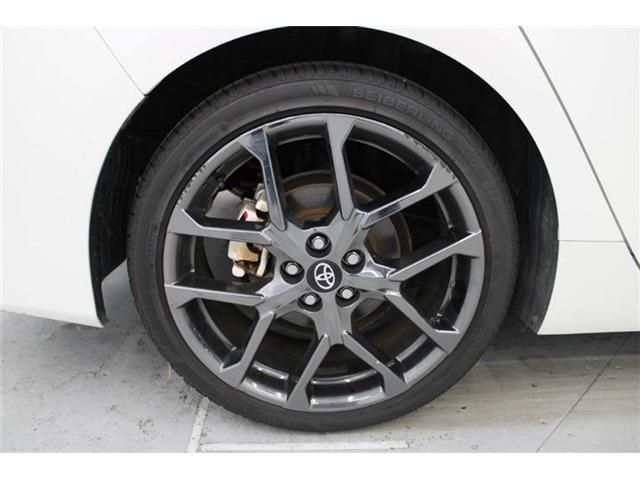 TOYOTA PRIUS PHV 2018