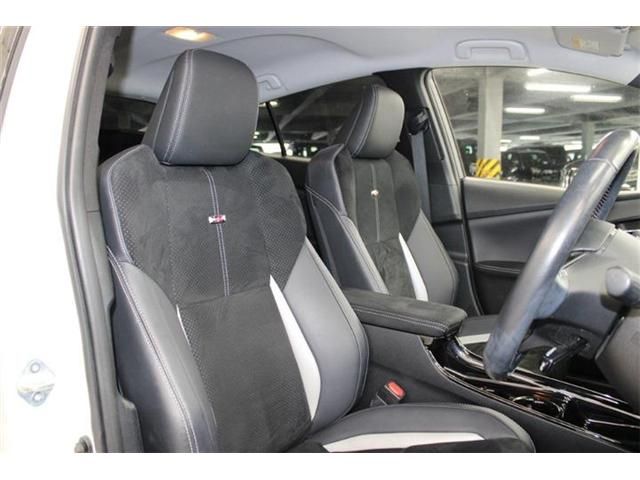 TOYOTA PRIUS PHV 2018