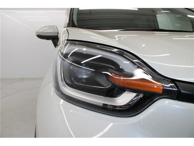 TOYOTA SIENTA HYBRID 2022