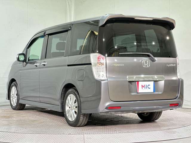 HONDA STEPWAGON SPADA 2012