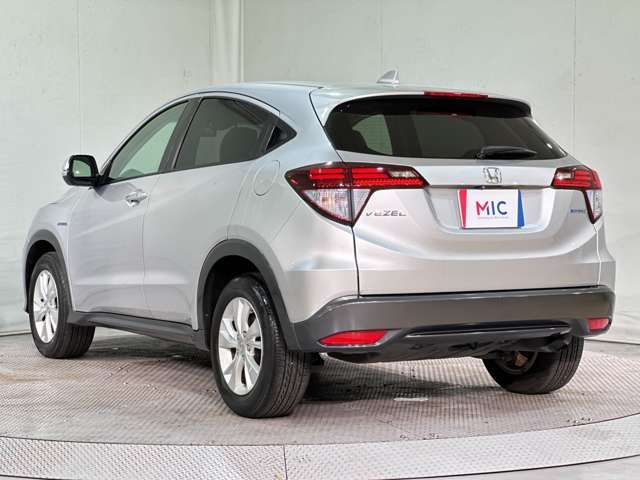HONDA VEZEL HYBRID 2015