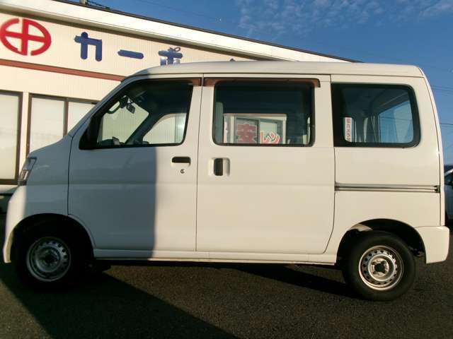DAIHATSU HIJET CARGO 4WD 2017