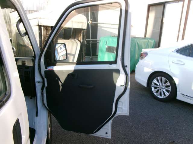 DAIHATSU HIJET CARGO 4WD 2017