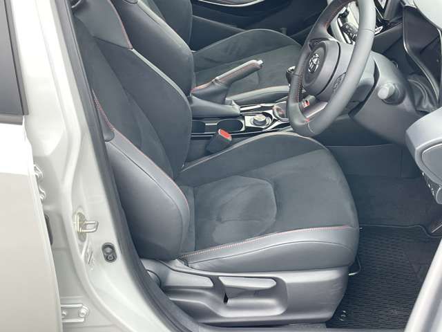 TOYOTA GR COROLLA 2024