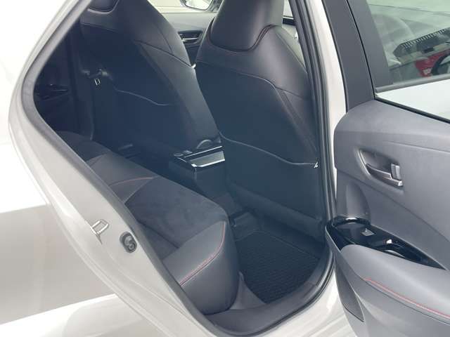 TOYOTA GR COROLLA 2024