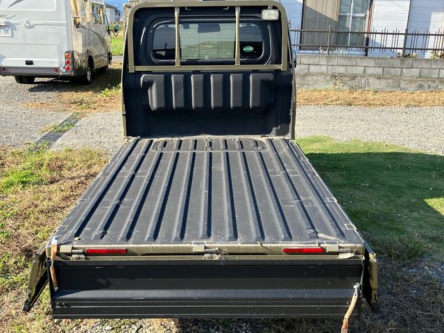 DAIHATSU HIJET truck 4WD 2019