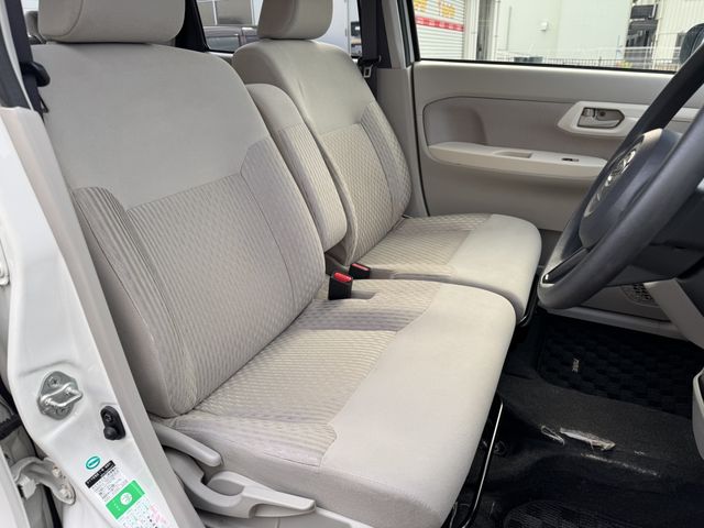 DAIHATSU MOVE 4WD 2015