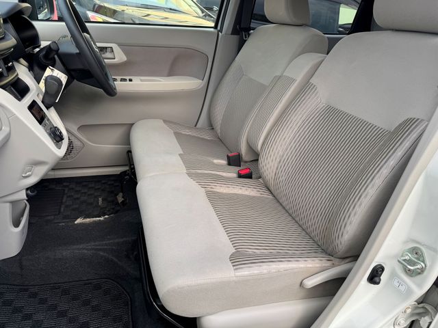 DAIHATSU MOVE 4WD 2015