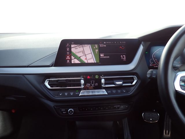 BMW BMW 1series 2021