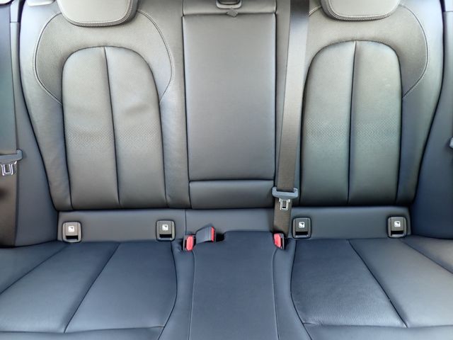 BMW BMW 1series 2021