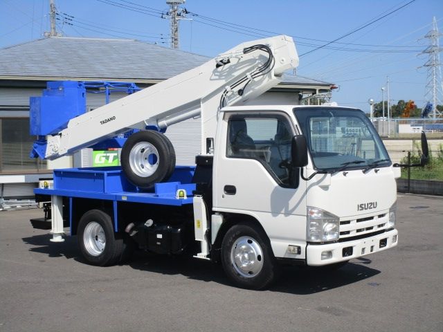 ISUZU ELF 2014
