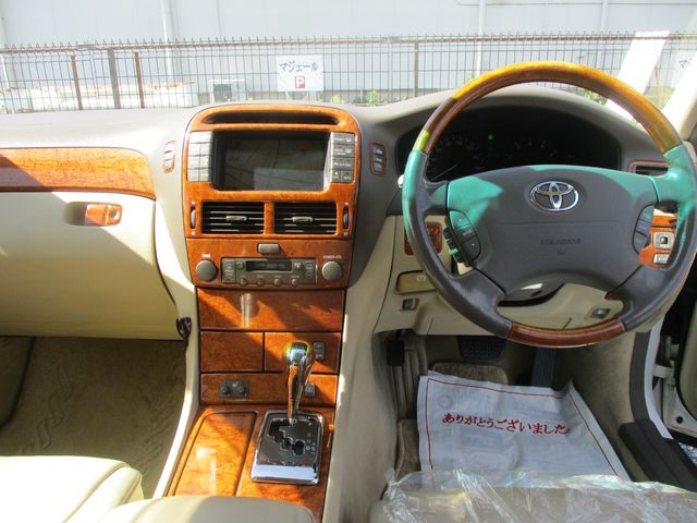 TOYOTA CELSIOR 2003