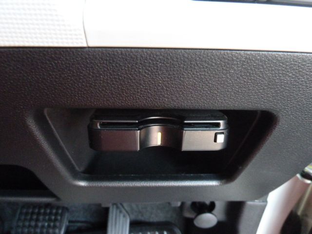 DAIHATSU MOVE canbus 4WD 2017