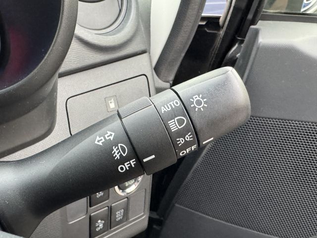 DAIHATSU MOVE CUSTOM 4WD 2013