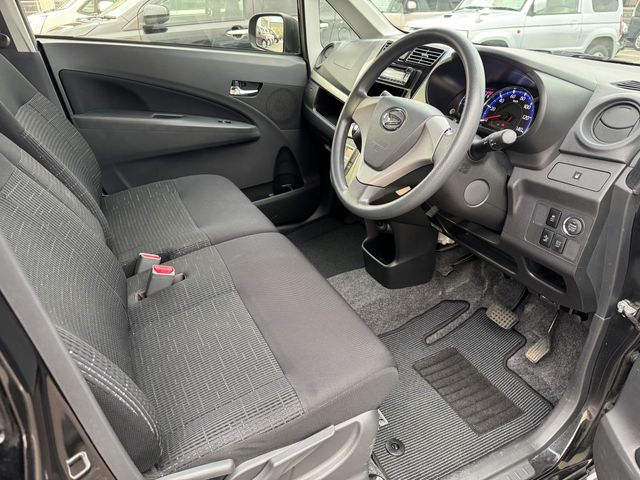 DAIHATSU MOVE CUSTOM 4WD 2013