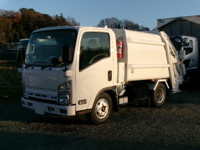 ISUZU ELF 2010