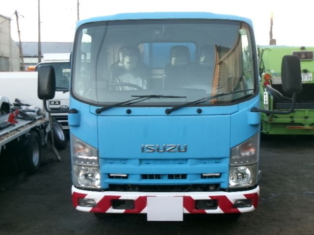 ISUZU ELF 2010