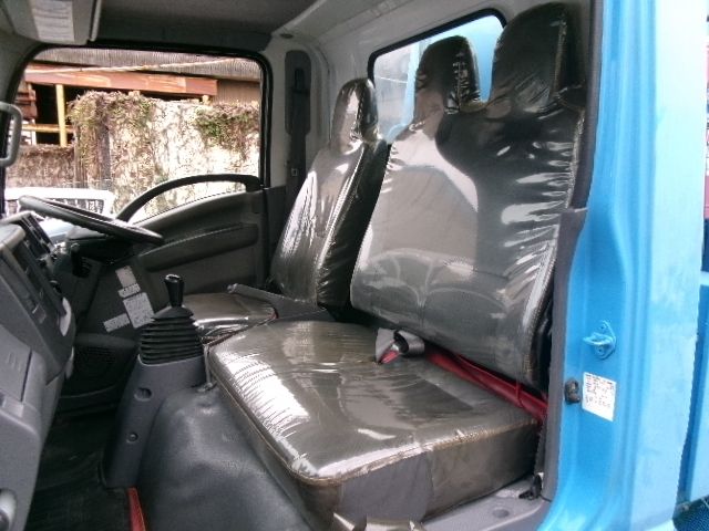 ISUZU ELF 2010
